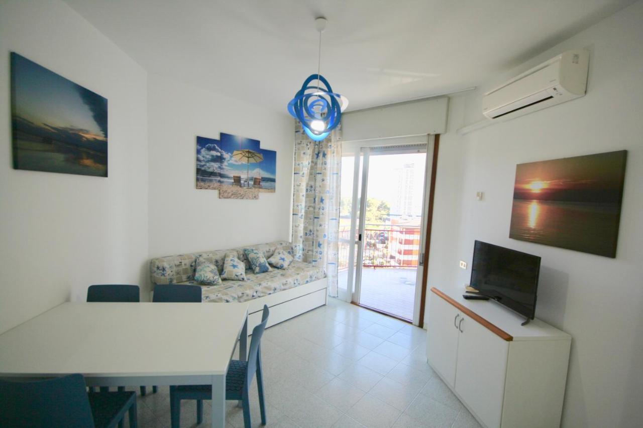 Ba - Cristallo - Sea View - Линяно Сабиадоро Екстериор снимка